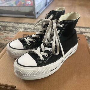 Black Platform High top Converse Sz 6